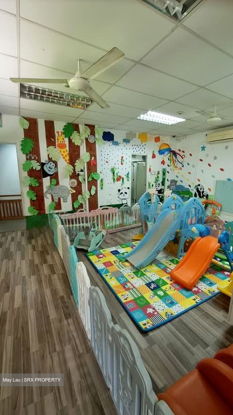 Tuan Sing Park (D28), Retail #565825331